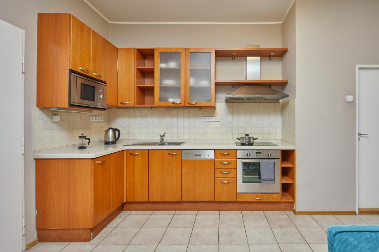 Prague Days - Modern Apt W Retro Elements - New Town Экстерьер фото